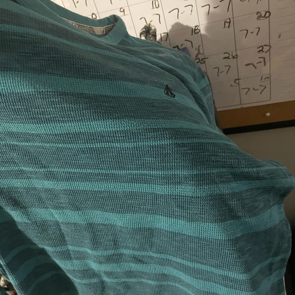 Volcom long sleeve